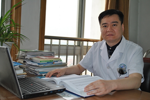 刘伟近照.jpg