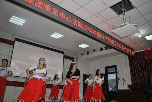 12、舞蹈：玛尼情歌_副本.jpg