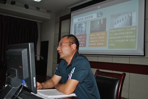 蔡瑞兴主任在医院半年工作会上作典型发言_副本.jpg