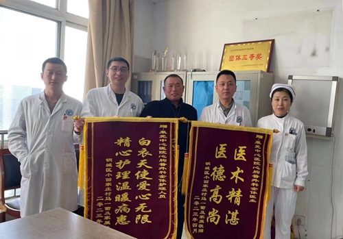 b57ef3f8d3d3bd61373024ac425d3c3_副本.jpg