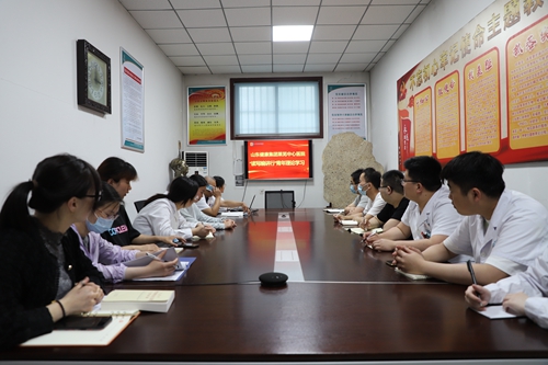 莱芜中心医院团员青年学习_副本.jpg