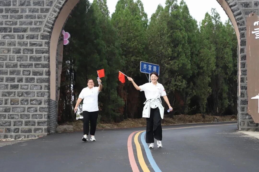 微信图片_2025-10-28_111357_491.jpg